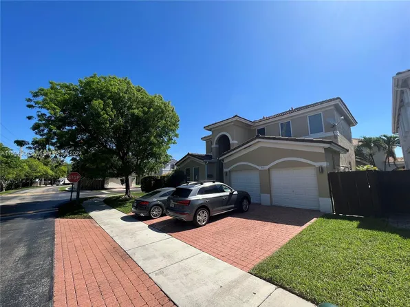4571 NW 96th Pl, Doral, FL 33178
