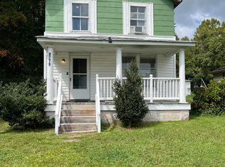 8779 Croaker Rd, Williamsburg, VA 23188