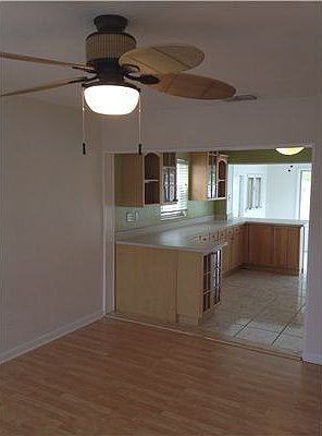 5th image of 805 30th St