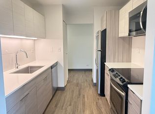 400 E Ohio St #2211, Chicago, IL 60611