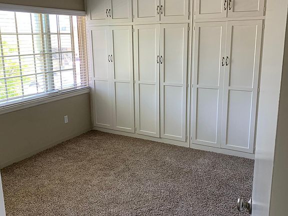 4th image of 1028 A Ave APT B