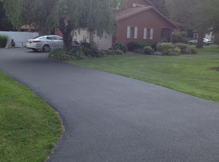 2518 Country Ln, Baldwinsville, NY 13027