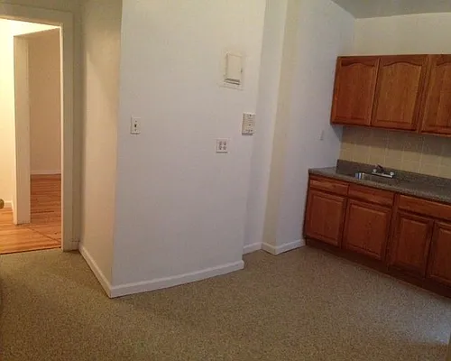 Rented by New York Residence | media 29