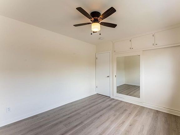 4th image of 2704 Sam Wilson St #B