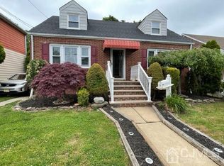 753 Hommann Ave, Perth Amboy, NJ 08861