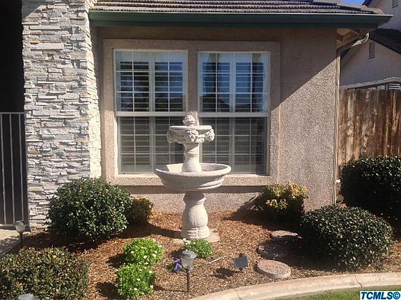 3rd image of 2326 S Beech Dr