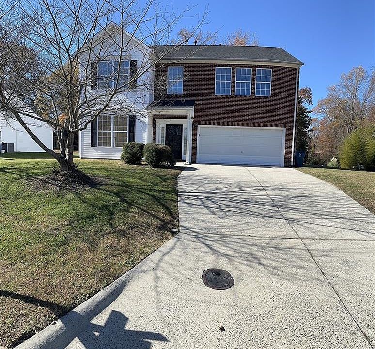 1st image of 2200 Lannigan Dr
