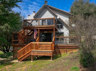 12780 Mount Jefferson St, Groveland, CA 95321