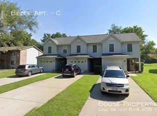 2116 E Belle Ave APT C, Belleville, IL 62221