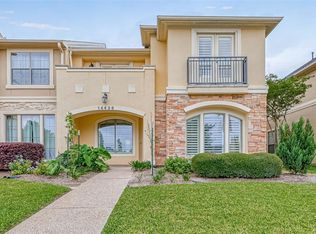 14426 Summerleaf Ln, Houston, TX 77077