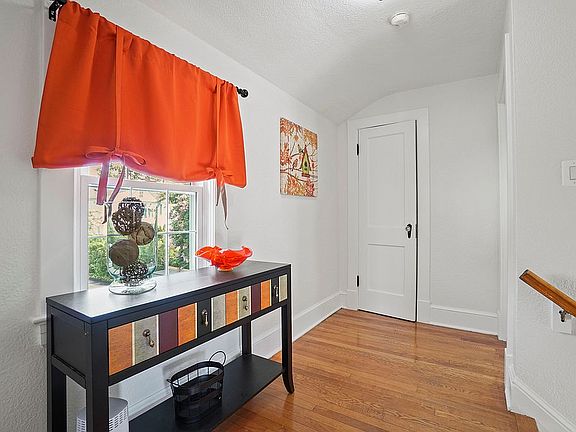 5th image of 505 Wolfe St