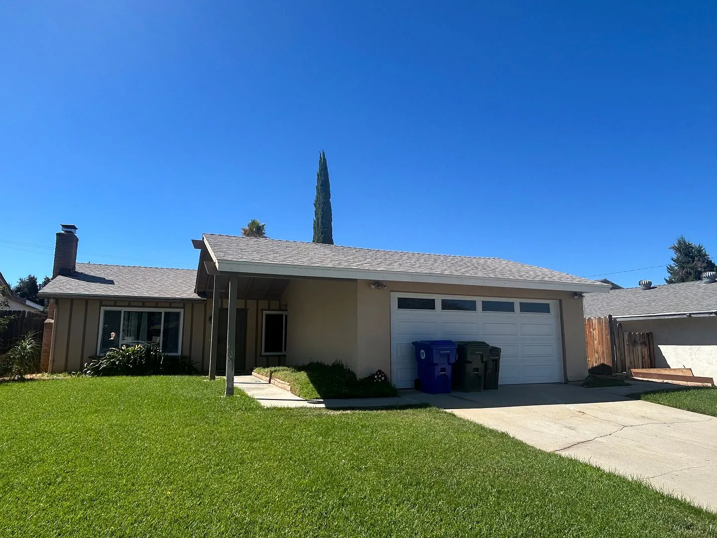 4 Bedroom 2 Bathroom Home with Pool & Spa in Yucaipa, Ca. — Photo 1