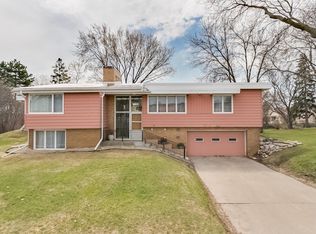 5201 Olson Memorial Hwy, Golden Valley, MN 55422