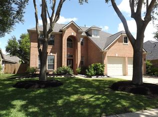 2111 Emerald Cove Dr, League City, TX 77573