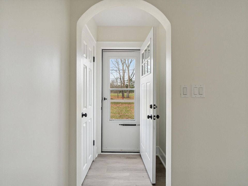 2223 Kibby Rd, Jackson, MI 49203 Zillow