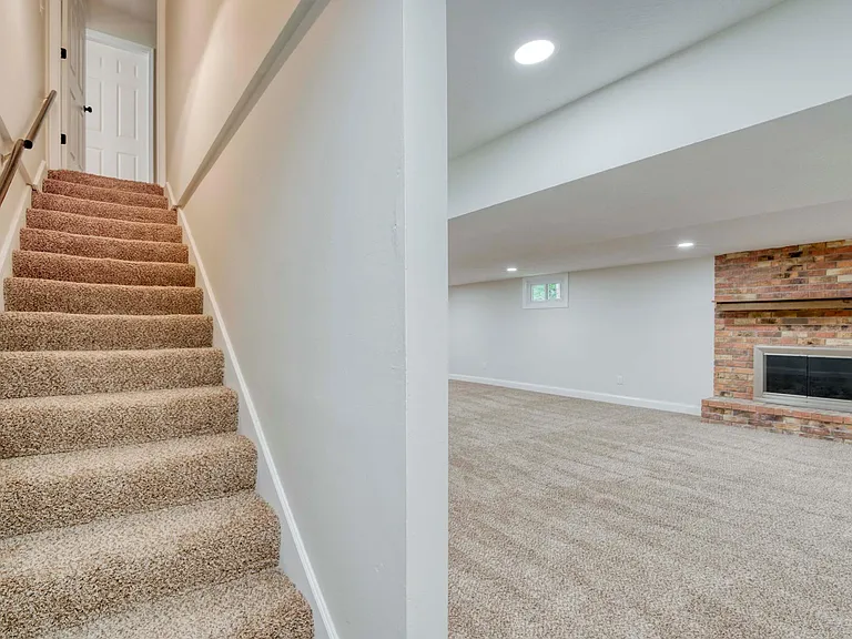 432 E Grayrock Dr — Photo 44