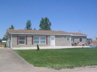 4465 N Maple Ln, Enoch, UT 84721