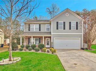 2048 Lake Vista Dr, Mount Holly, NC 28120