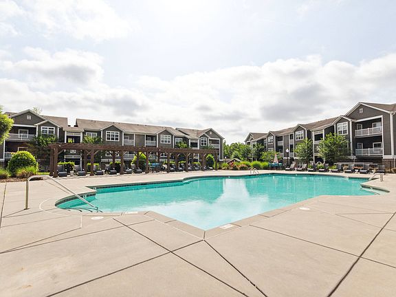 3rd image of 10320 Grobie Way #18-207