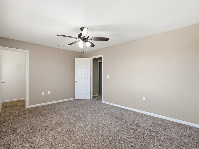 3569 Flint Ave — Photo 23