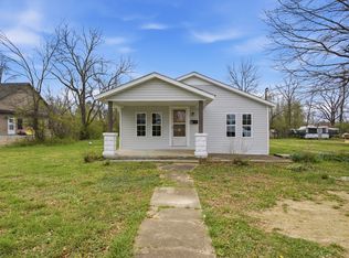 310 Smith Ave, Hohenwald, TN 38462