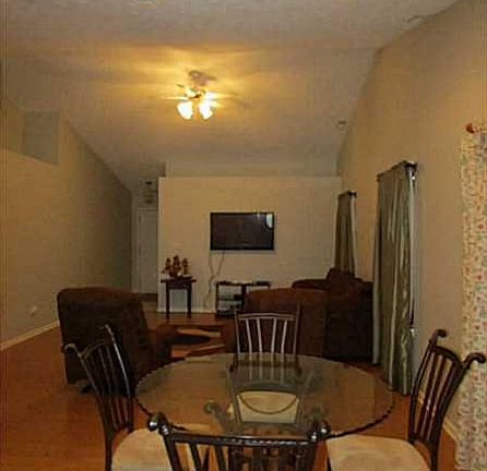 3rd image of 10750 Oriole Ct