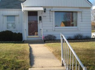 3035 S 35th St, Milwaukee, WI 53215