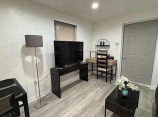 2410 E 148th Ave UNIT B, Lutz, FL 33549