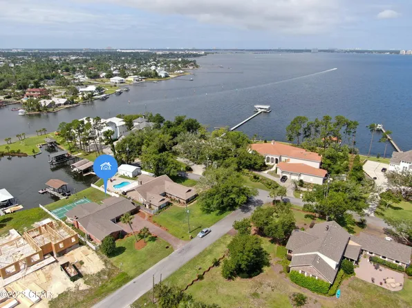 3055 W 30th Ct, Panama City, FL 32405