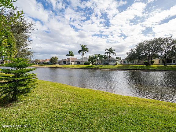 3rd image of 2897 Mondavi Dr