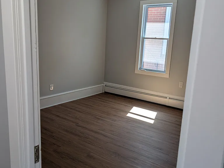 30 S Margaretta St — Photo 11