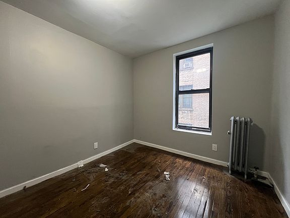 4th image of 2610 University Ave #S2