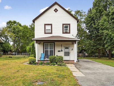 2435 Ackerman Ave, Saint Louis, MO, 63114