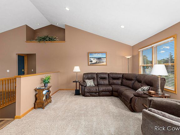 5th image of 4486 Saddlehorn Dr