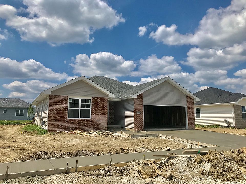 1st image of 6084 Park View Dr