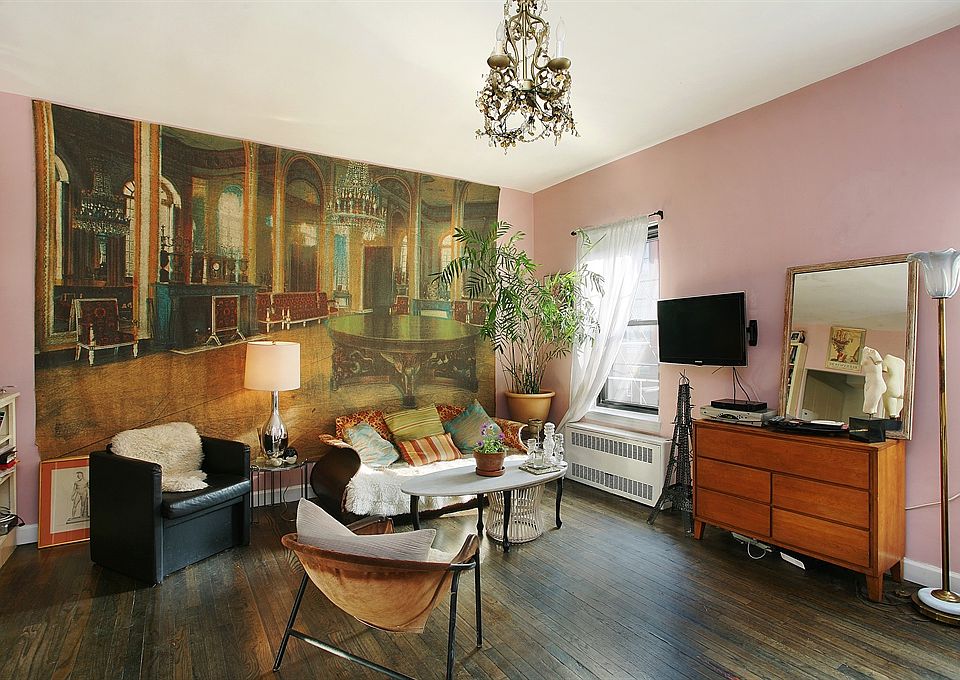 1st image of 61 Horatio St #3E