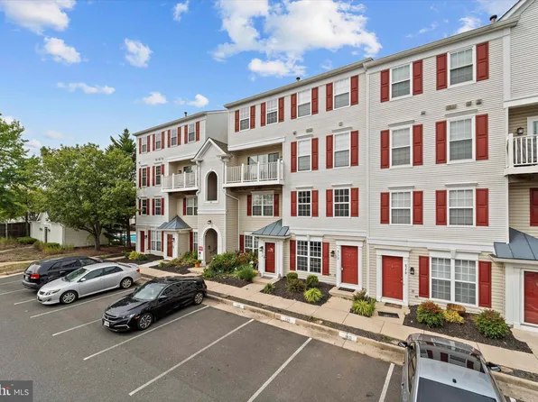 8172 Cockburn Ct #8172, Lorton, VA 22079