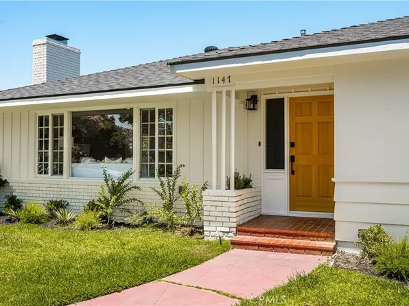 1147 W 10th St, Santa Ana, CA 92703
