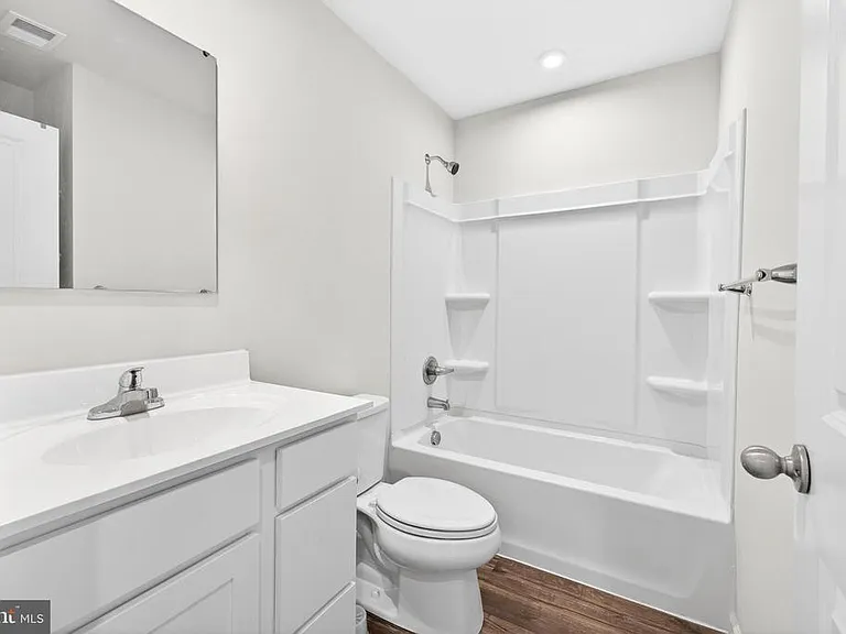 6364 Pebblebrook Dr — Photo 20