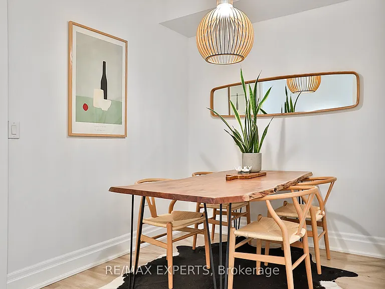 125 Western Battery Rd #404 — Photo 8