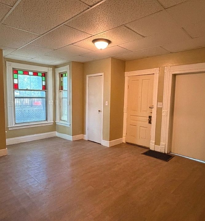 1st image of 155 National Ave SW #1