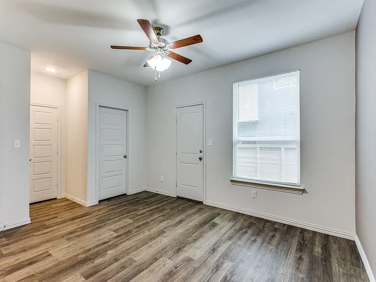 3336 Heritage Ln #3336 — Photo 10