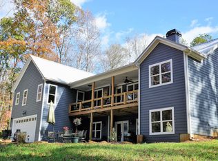 110 Windsor Ct, Newnan, GA 30263