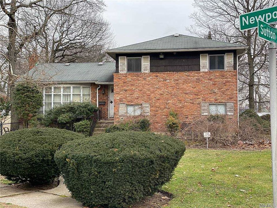 1st image of 27 Newport Dr