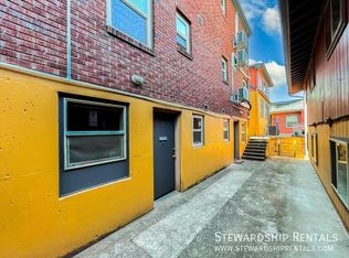 942 E 18th Ave APT 12, Eugene, OR 97403