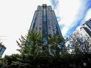 1188 Howe St #1604, Vancouver, BC V6Z2S8