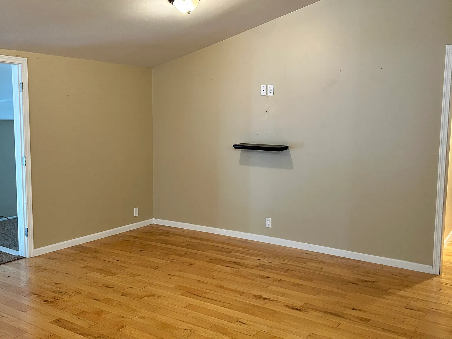 2 bed, 1100 sqft, $1,800 — Photo 4