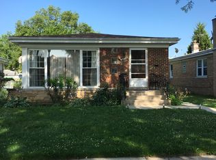 8521 Drake Ave, Skokie, IL 60076