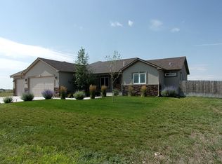 7200 Kennedi Lea Ln, Cheyenne, WY 82009