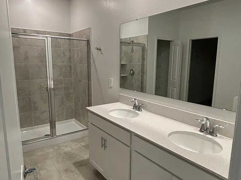 913 Laurel View Way — Photo 18